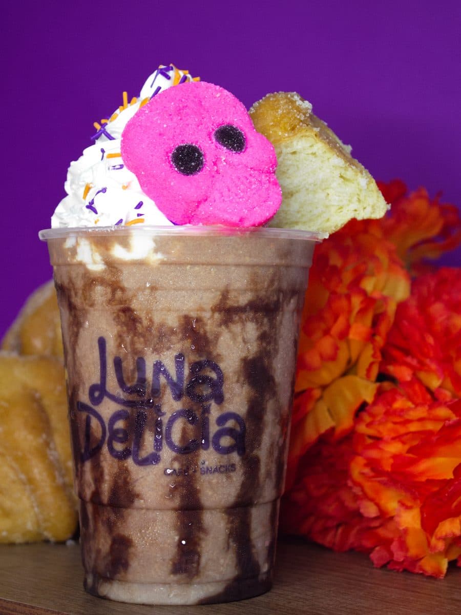 Frappé Pan de Muerto